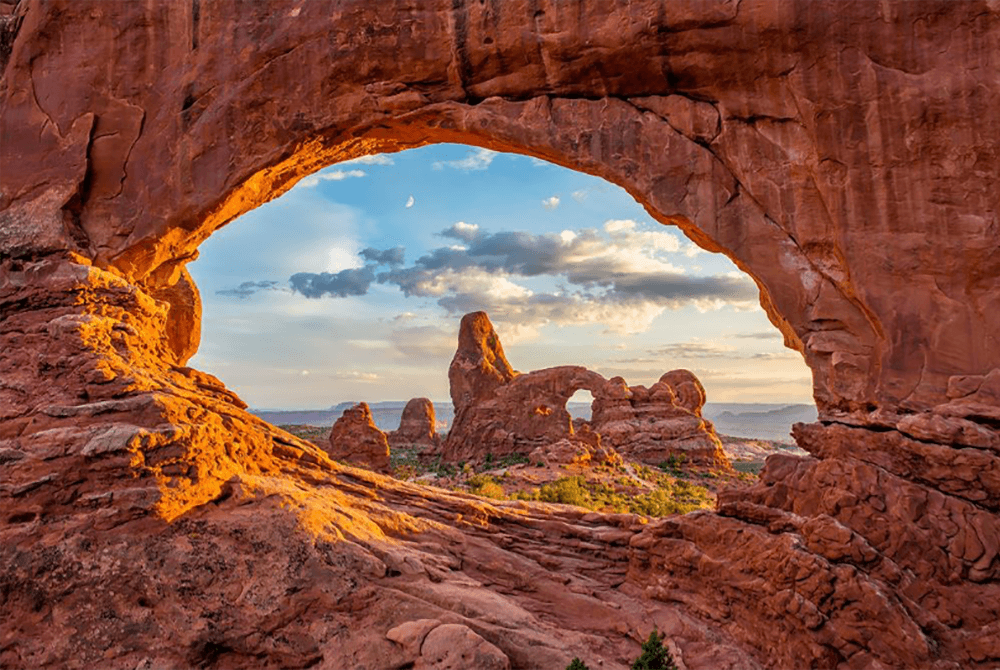 Turret Arch through North Window Arch, Utah.