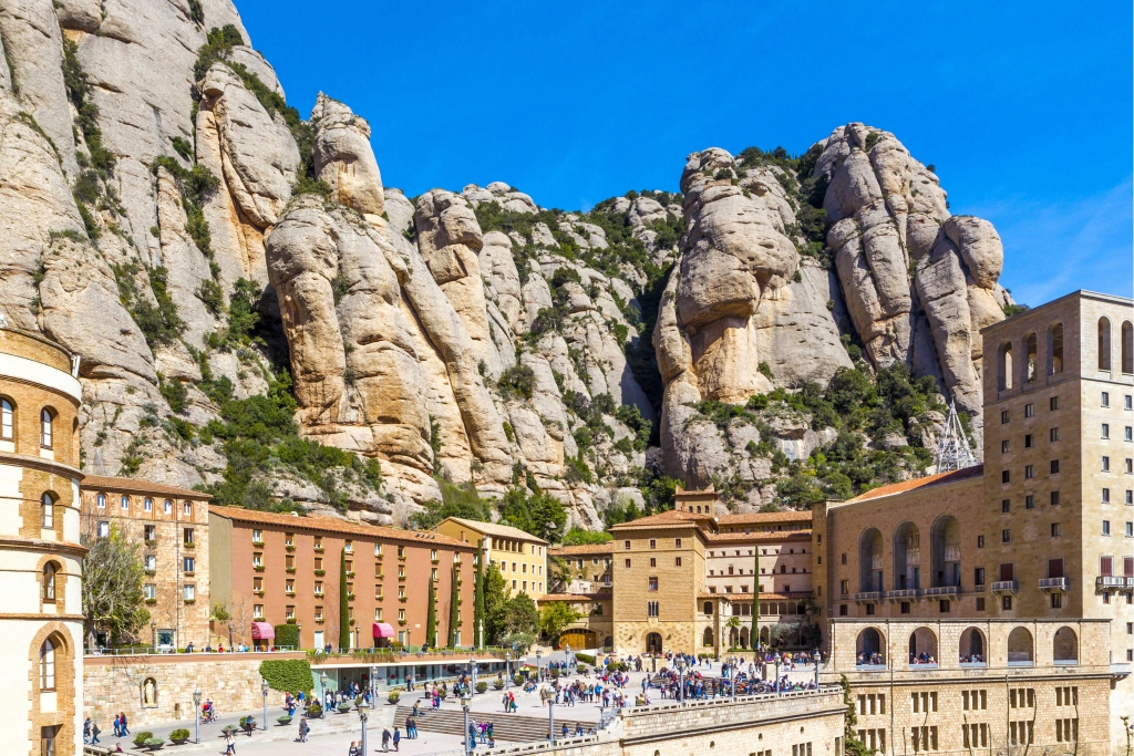 On GeoCultura's geology tour of the Pyrenees you'll visit Montserrat, Spain.