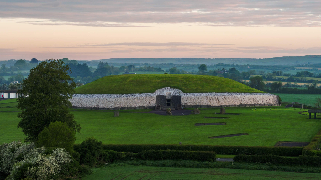 Newgrange, Co Meath